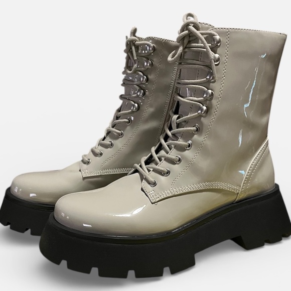 Circus by Sam Edelman Lolita Combat Boot - Picture 3 of 8